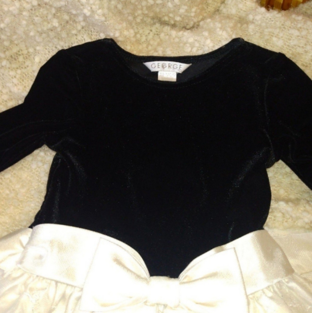 Baby dress - Picture 3 of 6